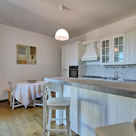 Casa White By Posarellivillas